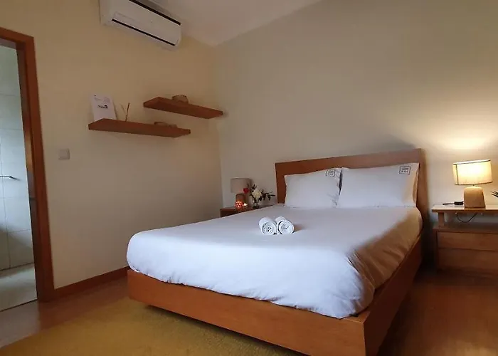 Villam Natura & 4* 빌라노바데파말리카오